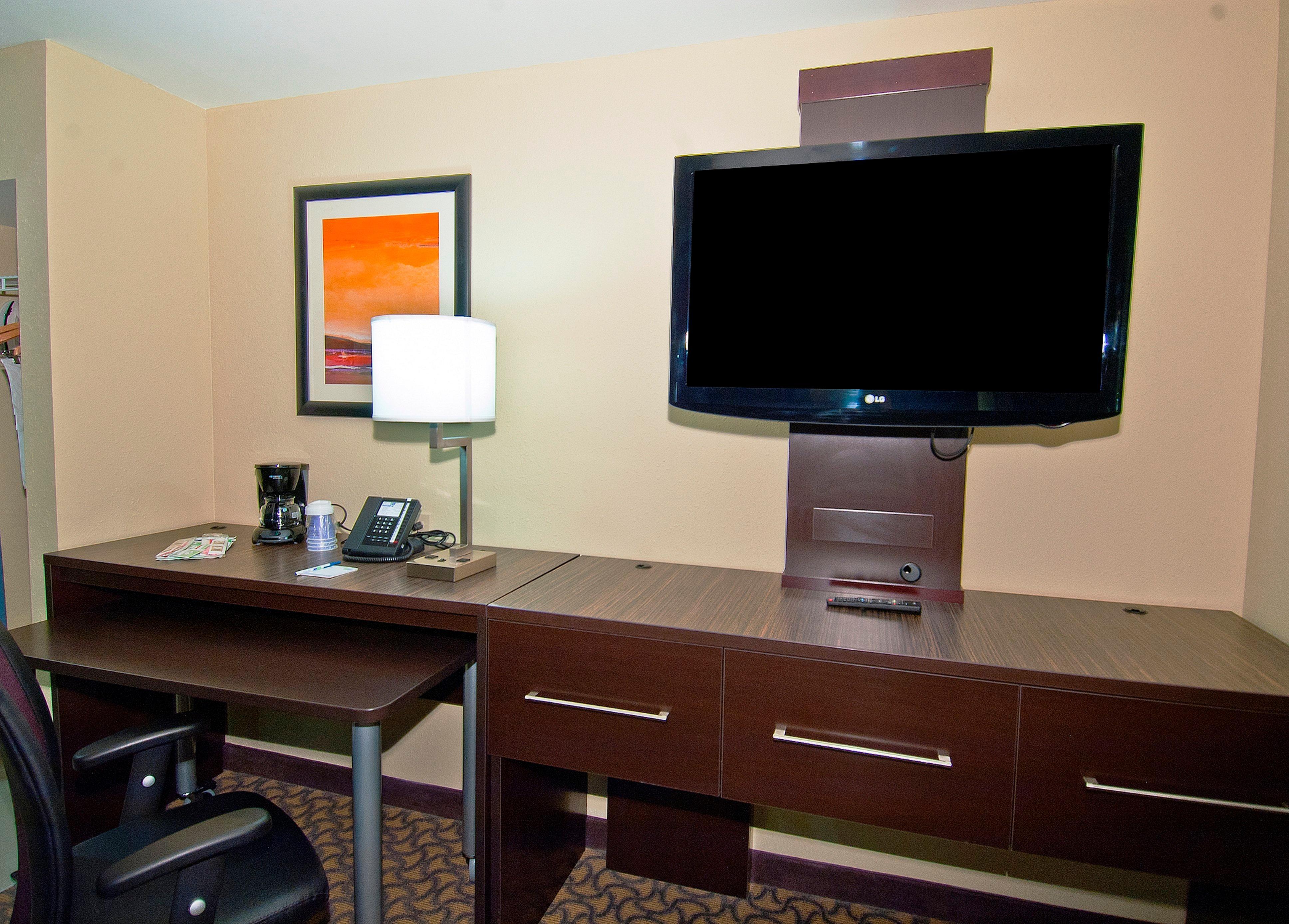Holiday Inn Express & Suites Jackson/Pearl International Airport Bagian luar foto